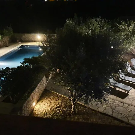 Kalac Apartamento *